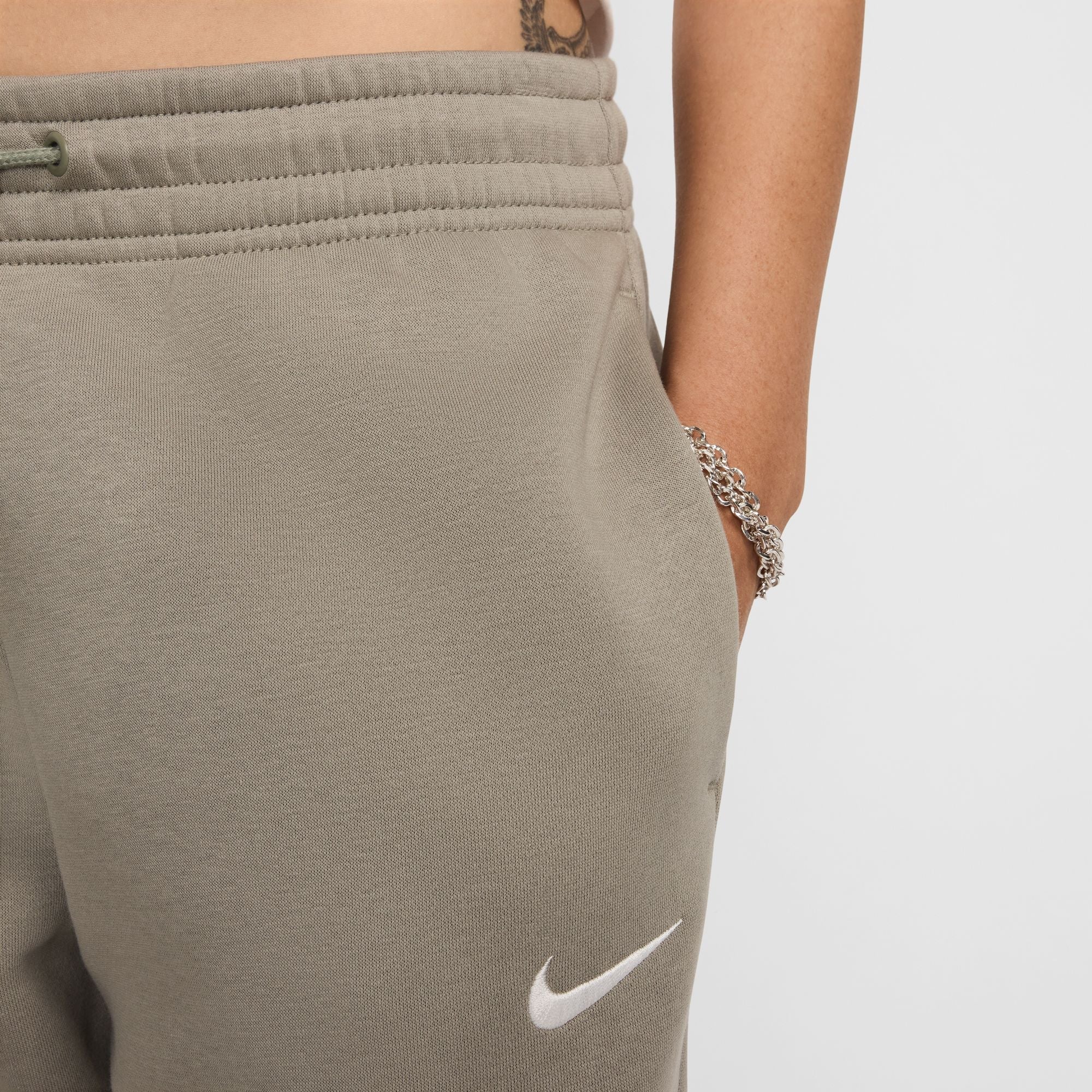Pantalon de survêtement en molleton Phoenix de Nike Sportswear pour femme - Kaki clair