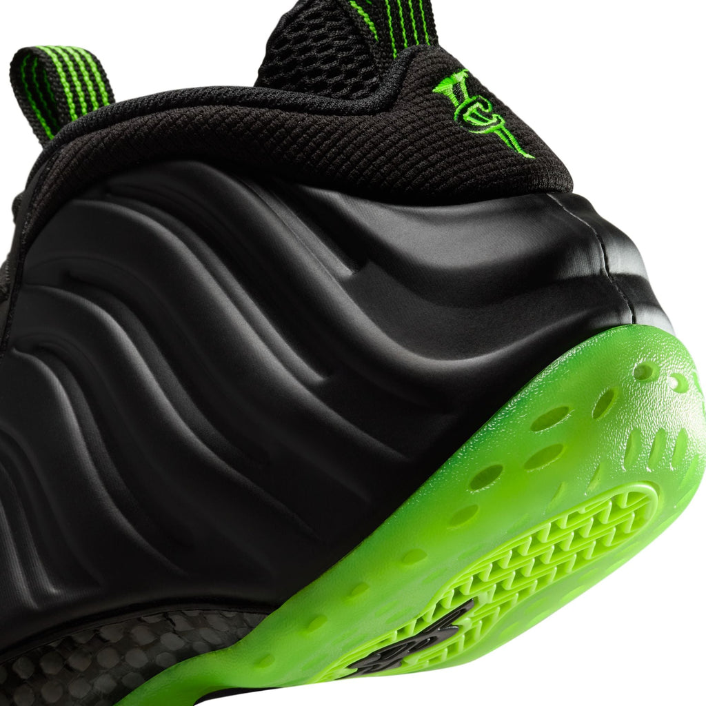 Nike Air Foamposite One pour homme - Noir/Volt