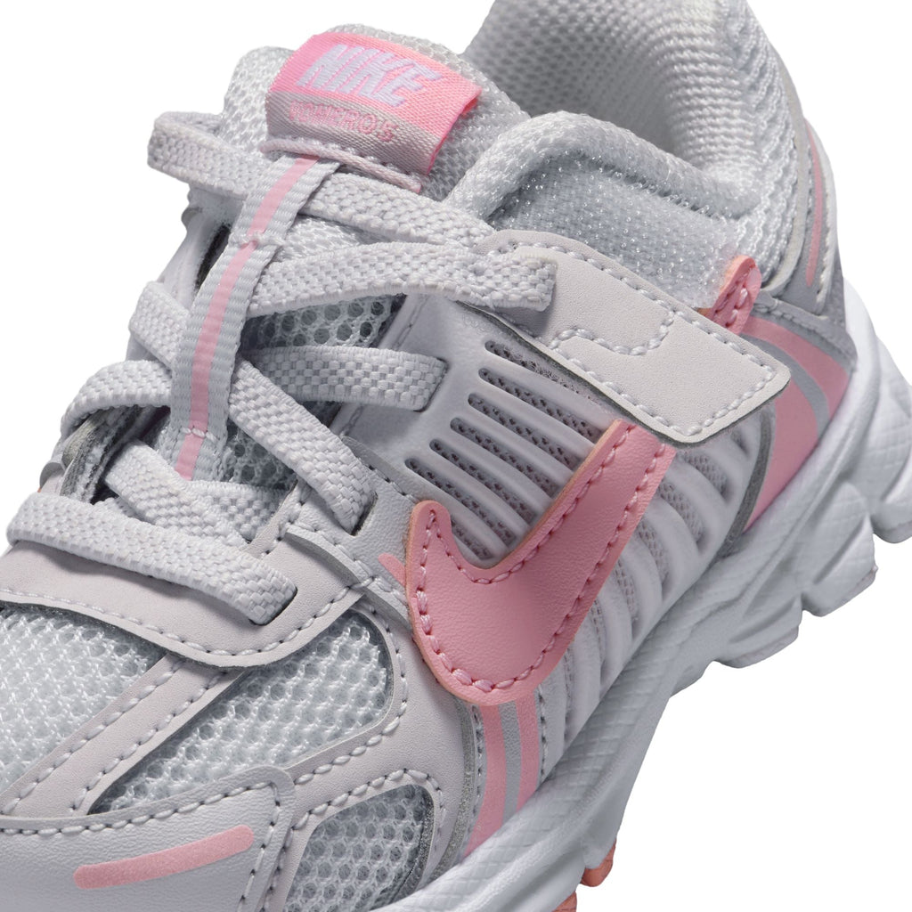 Nike (TD) Vomero 5 - Gris vaste/Rose doux
