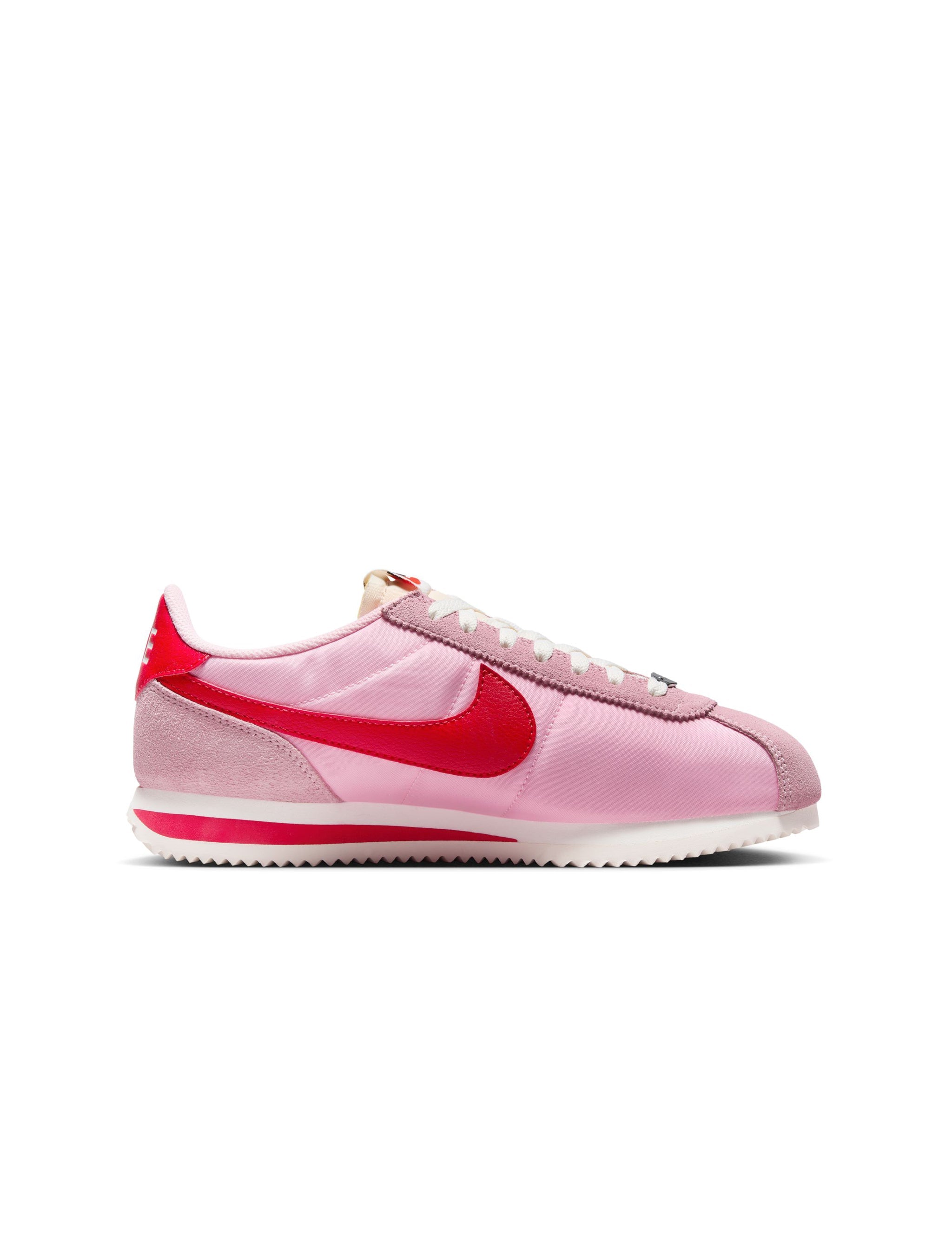 Nike Cortez Textile pour Femme - Saint-Valentin