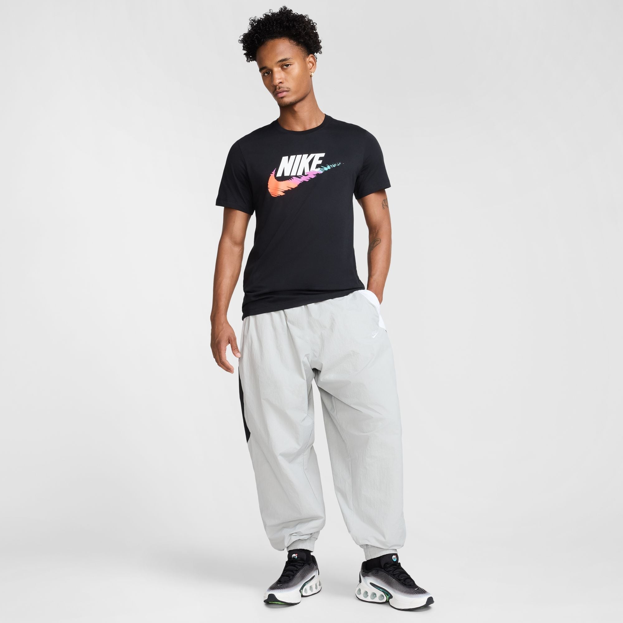 T-shirt Nike Sportswear pour Homme - Noir
