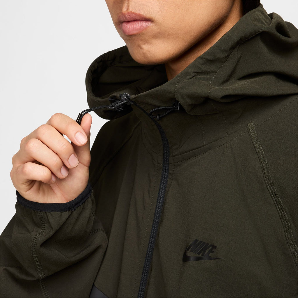 Nike Veste tissée technique Homme - Sequoia
