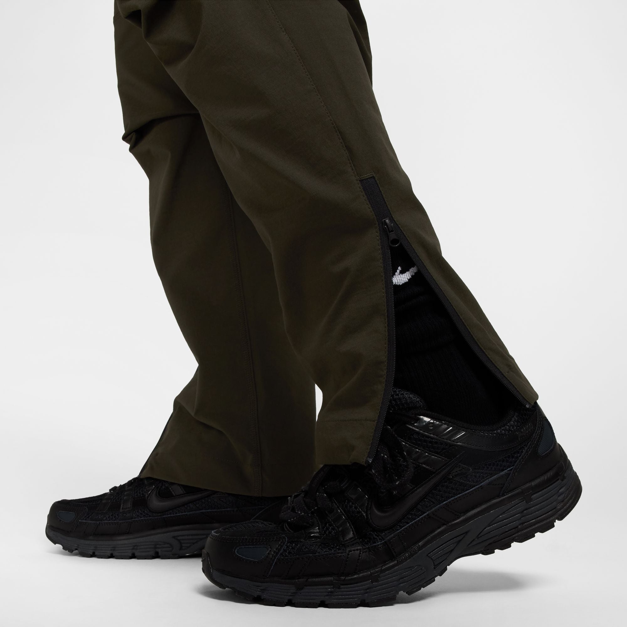 Pantalon tissé Nike Tech pour homme - Séquoia/Noir