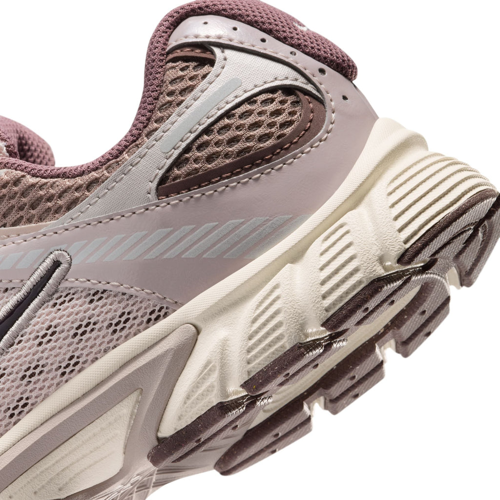 Nike V5 Runner grandes tailles – Taupe Haze