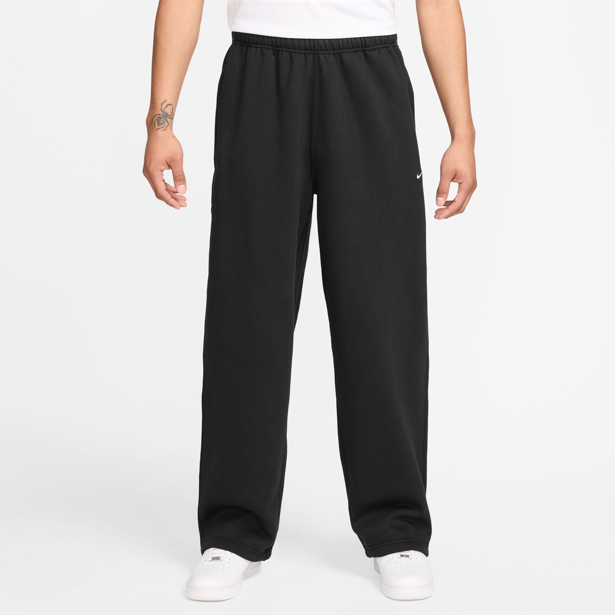 Pantalon de jogging Nike Solo Swoosh Open Hem pour homme - Noir