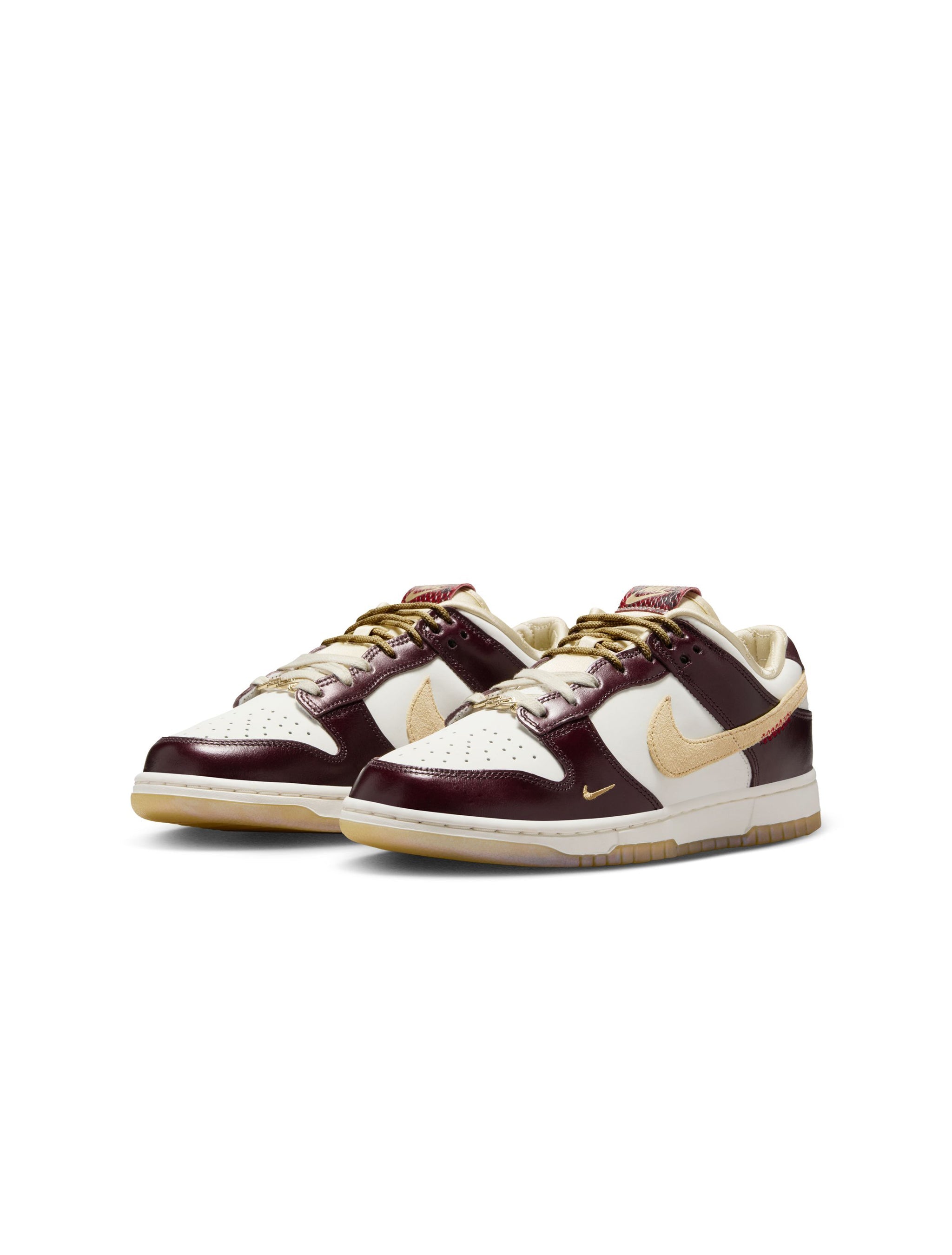 Nike Dunk Low LX pour Femme - Année du Serpent