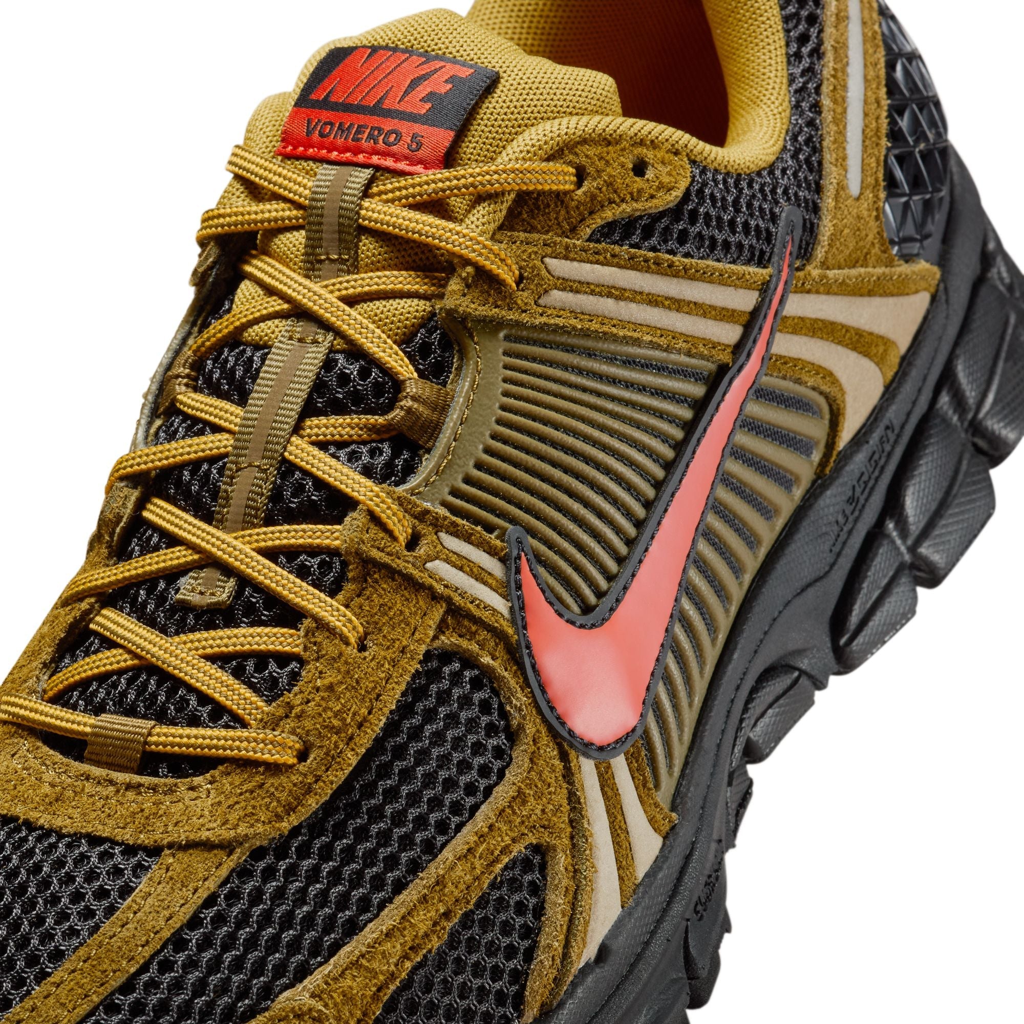 Nike Homme Zoom Vomero 5 - Olive Premium