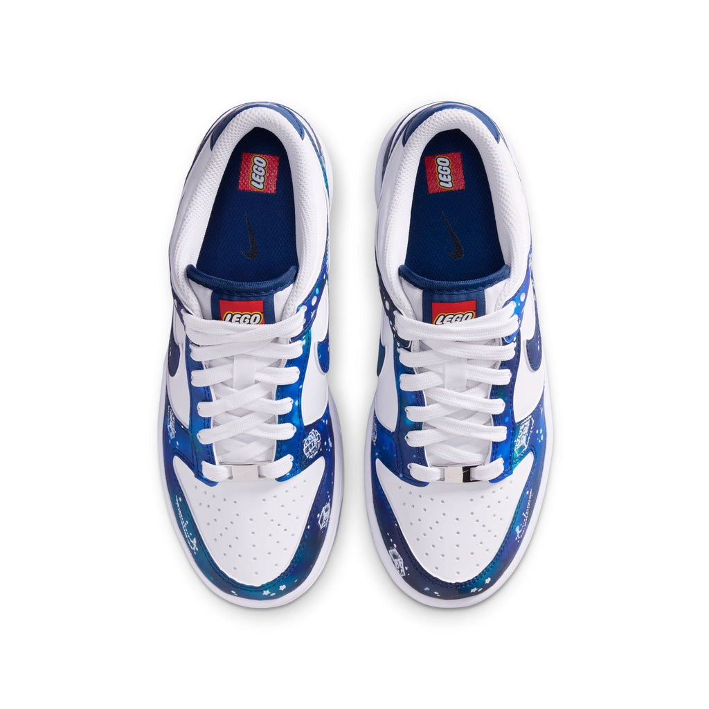 Collection Nike Dunk Low x LEGO® pour enfant – Bleu Brave