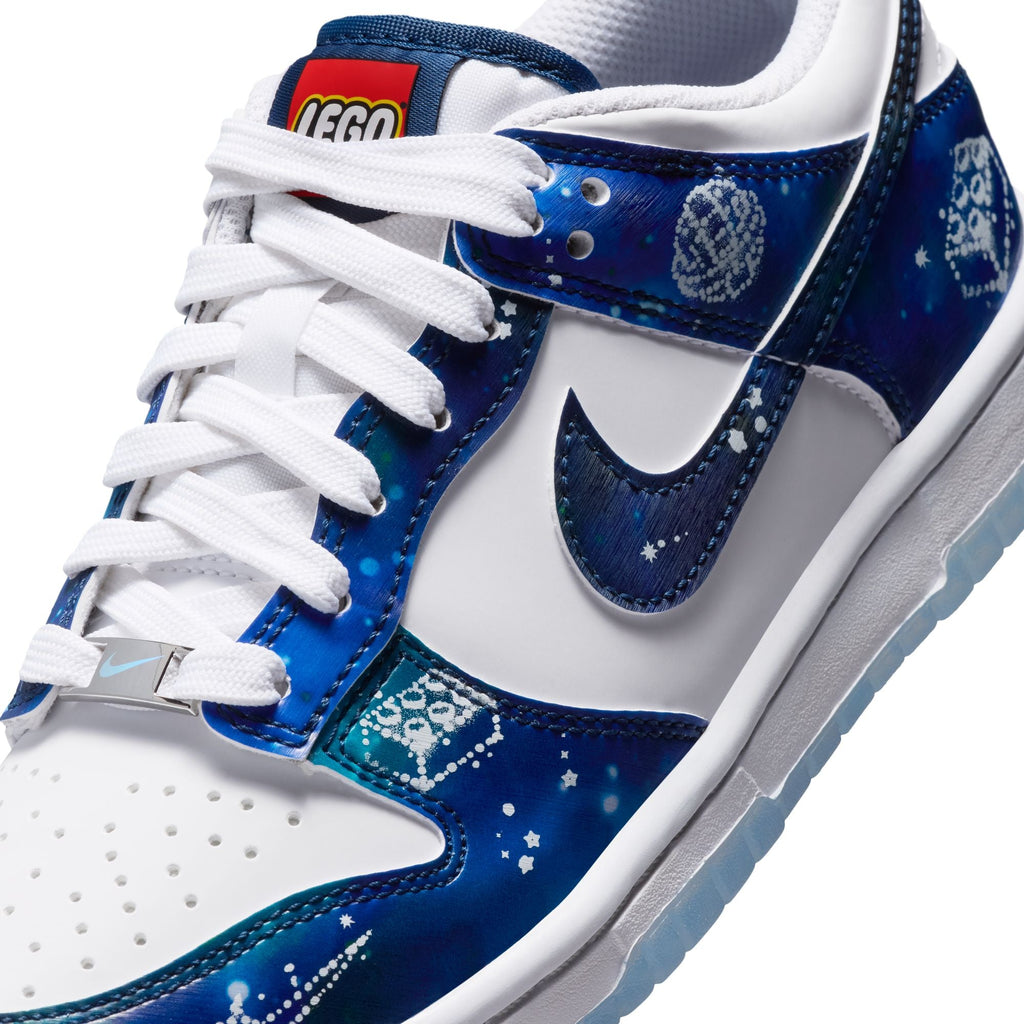 Collection Nike Dunk Low x LEGO® pour enfant – Bleu Brave