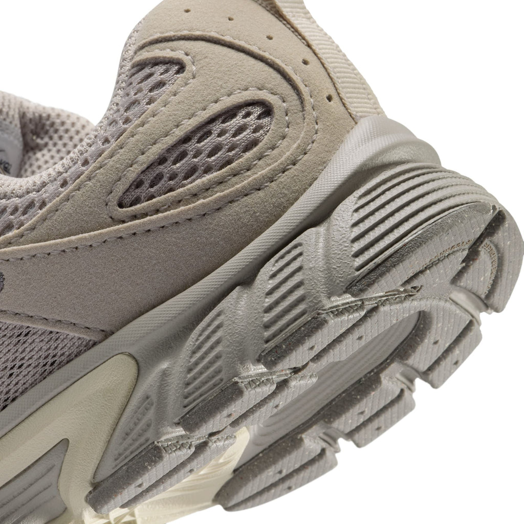 Nike (PS) V5 Runner - Particule de lune