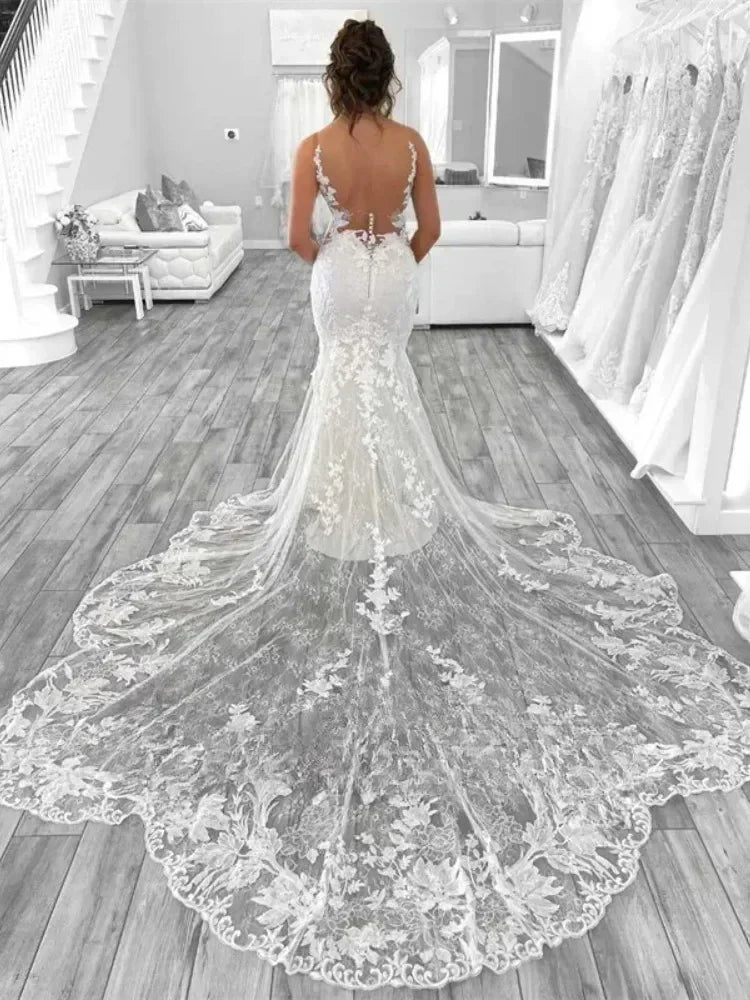 Robes de mariée bohème sirène pour femmes Robe de mariée à col en V dos ouvert en dentelle à fines bretelles Vestidos De Novia Personnalisés