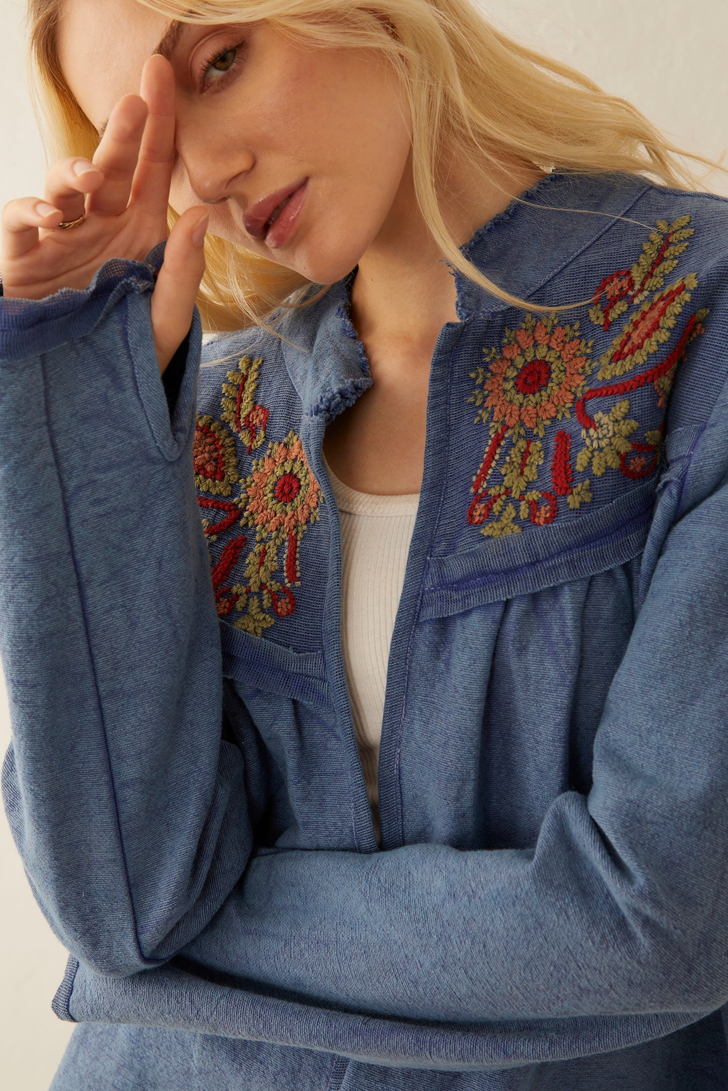 Veste brodée Hazel Anne