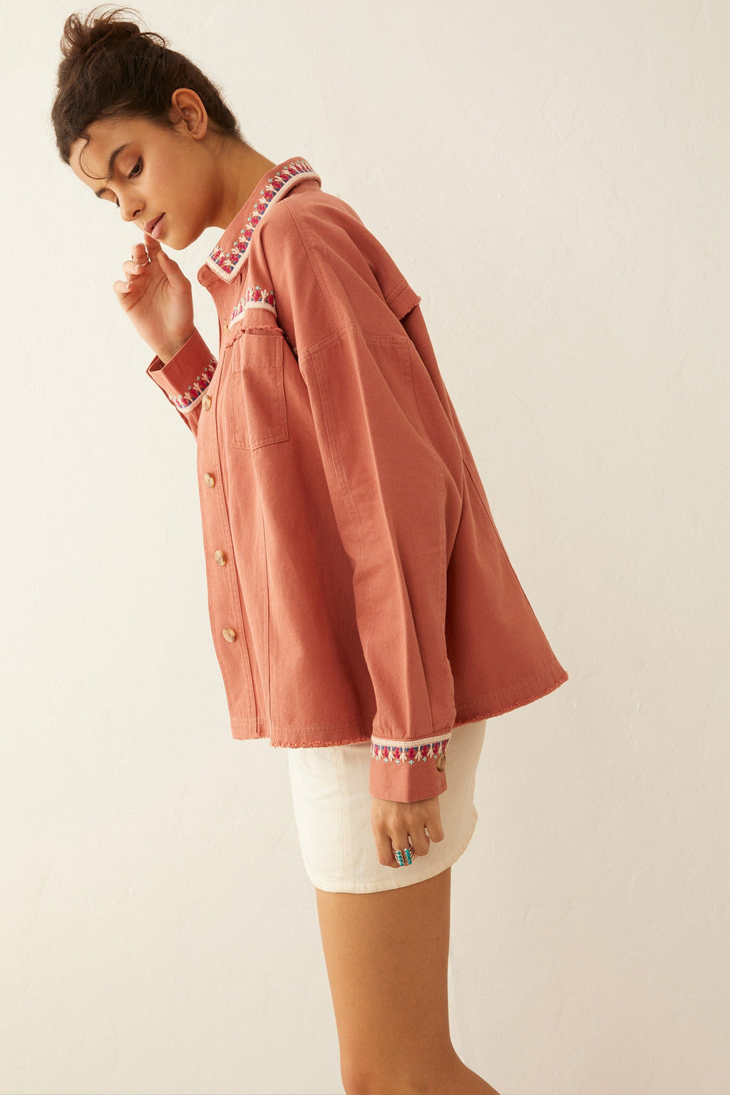 Veste brodée True Delight