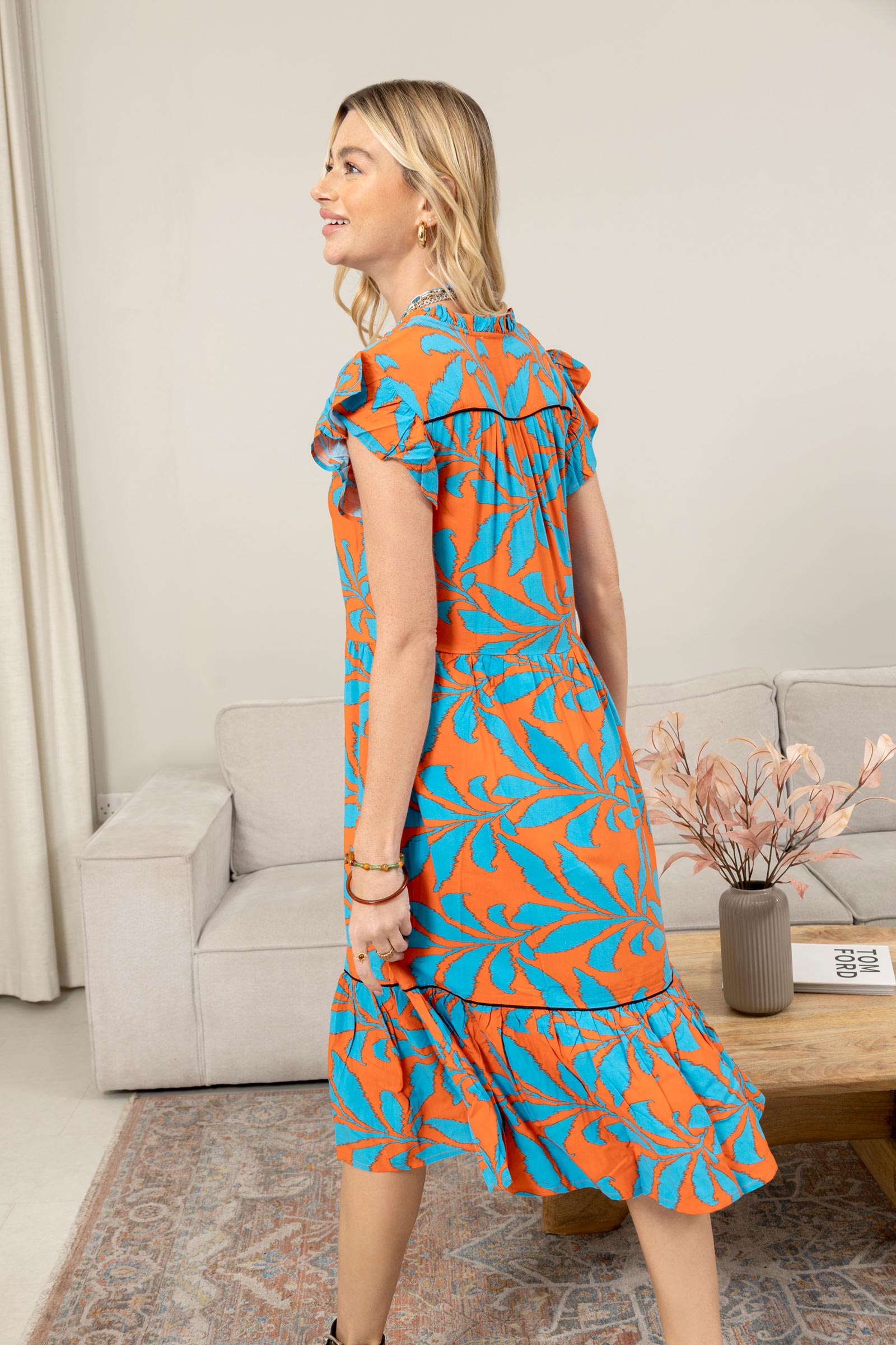 Robe Empire Audacieuse Et Magnifique Orange Et Bleue