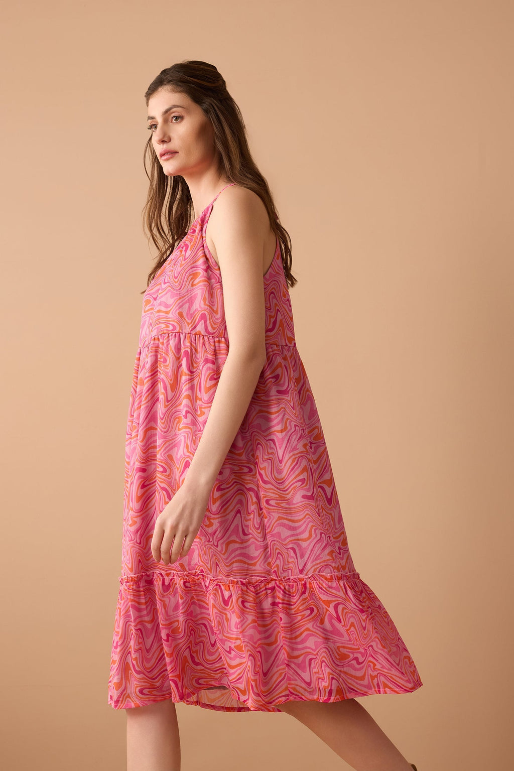 Robe Goldie Mod à encolure dos nu rose