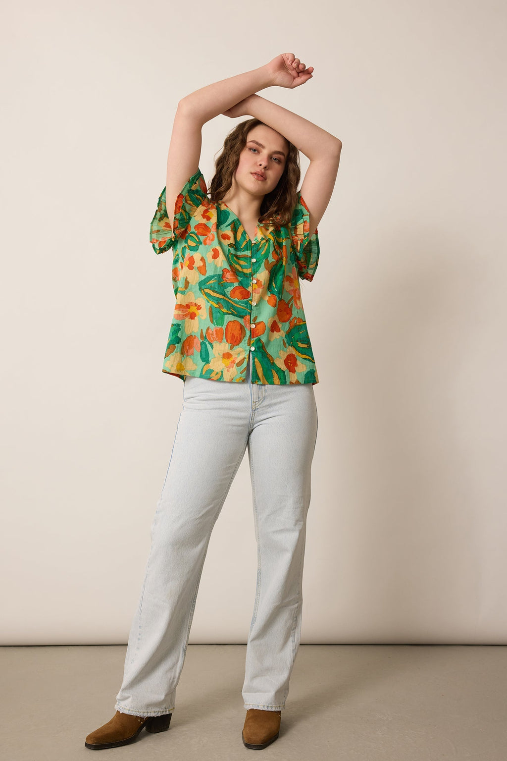 Haut Leilani à motif floral vert