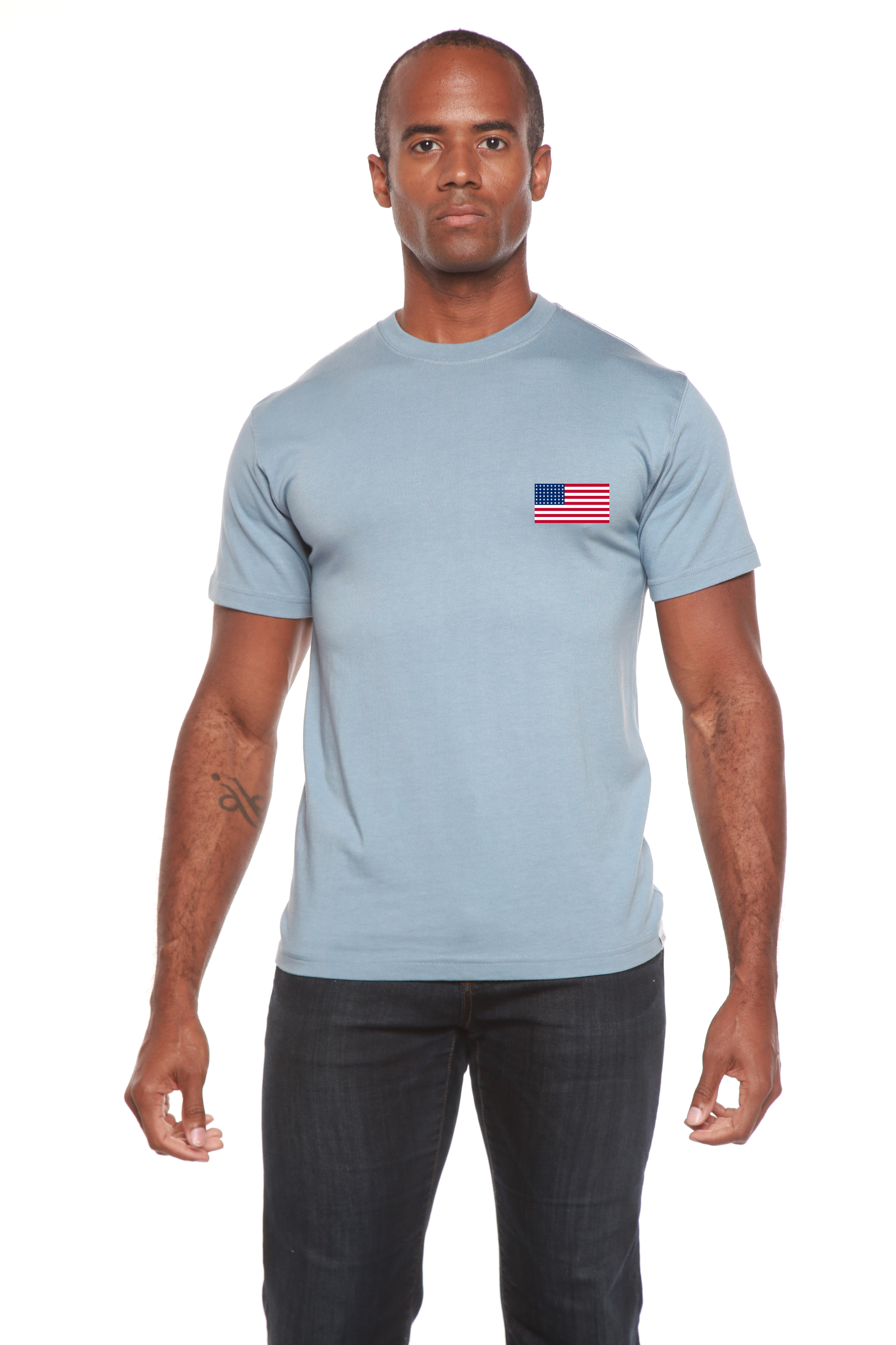 T-shirt graphique à manches courtes en viscose de bambou/coton biologique pour homme avec drapeau américain