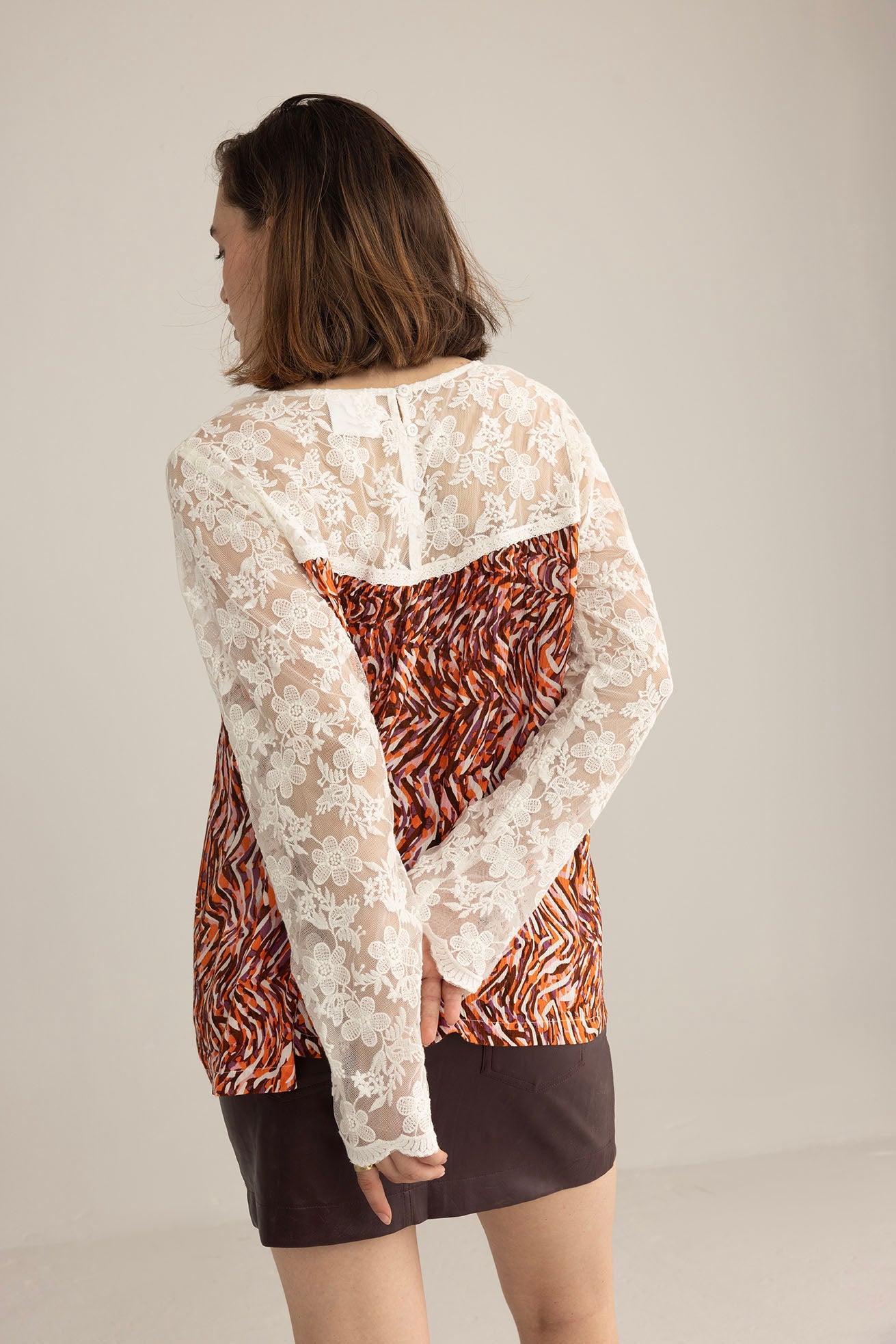 Haut en dentelle Tigerlily à imprimé multicolore