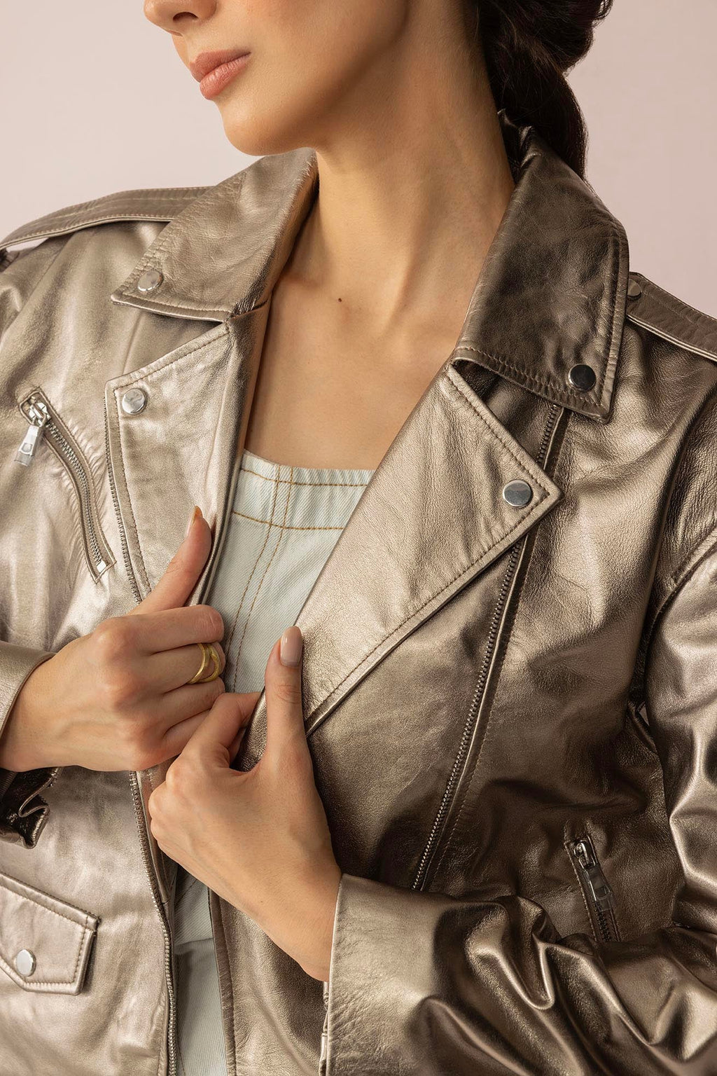 Blouson en cuir scintillant Astrid coloris argent cosmique