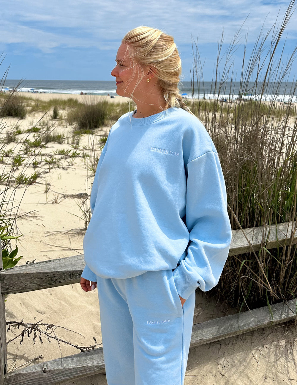 Basics Dream Blue col ras du cou unisexe