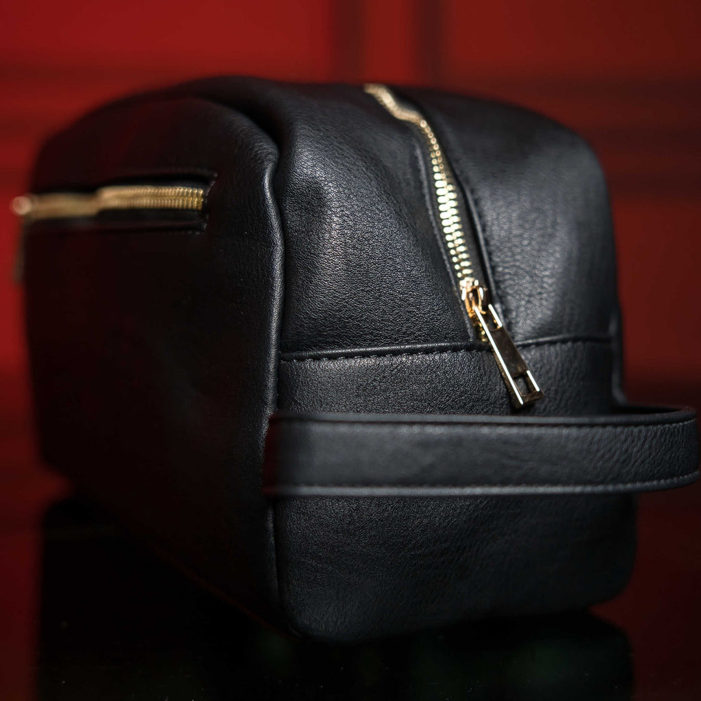 Trousse de Toilette en Cuir Noir
