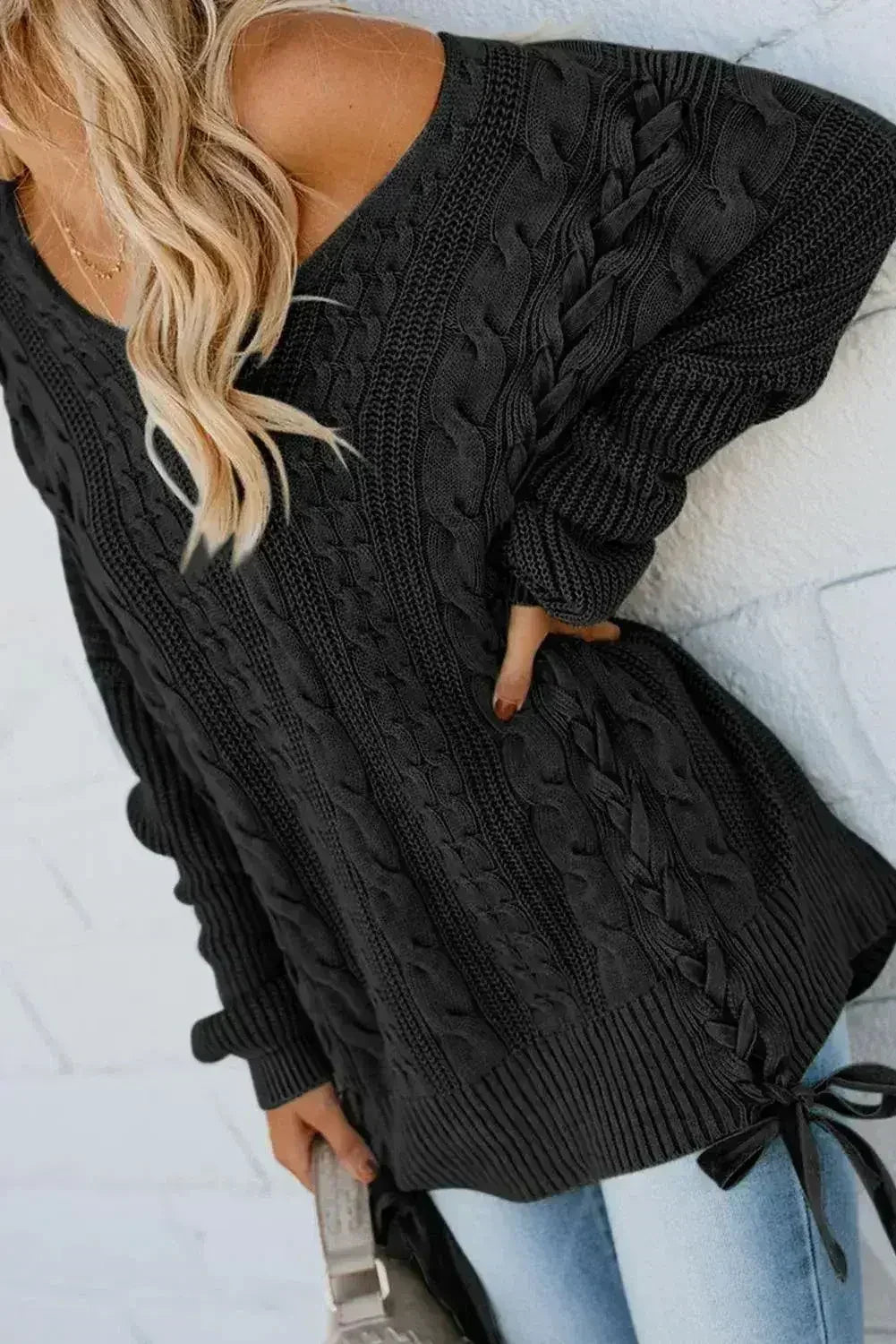Pull en maille torsadée lacé Black Love Letters