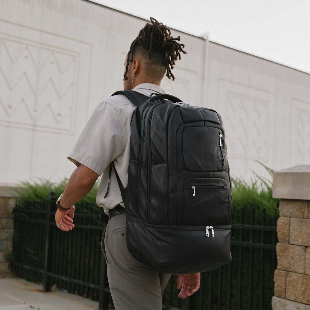Sac à dos de cabine breveté en cuir noir (seulement 300 exemplaires)