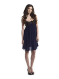Robe fluide bleue à ornements dorés