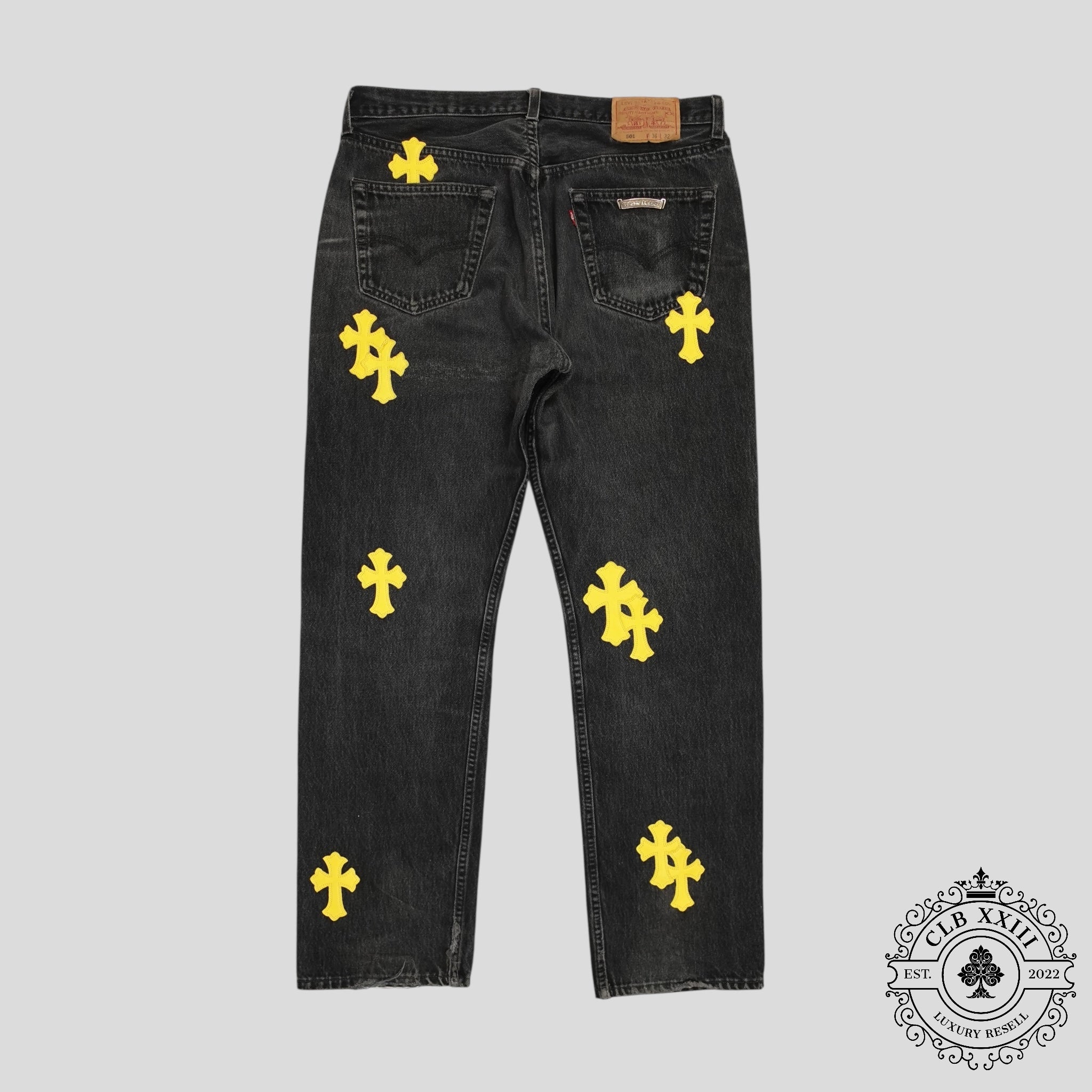 Jean Chrome Hearts à patchs croisés, noir/jaune