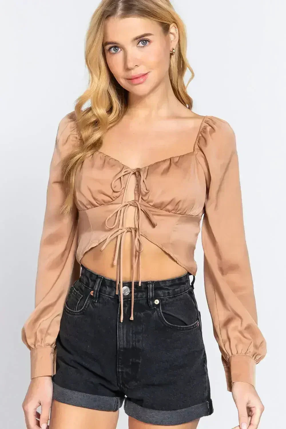 Top à nouer en ruban champagne – Encolure cœur | Femstylo