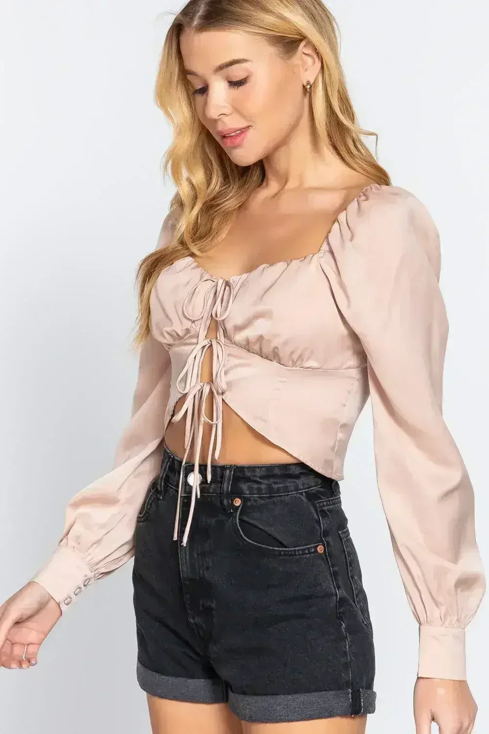 Haut tissé à manches longues, col en cœur et ruban à nouer devant | Femstylo