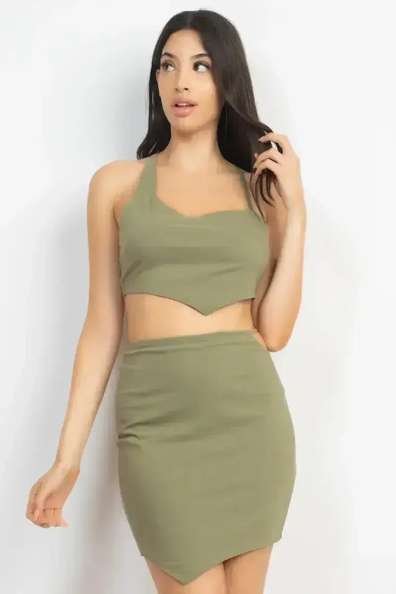 Ensemble haut asymétrique dos croisé et jupes