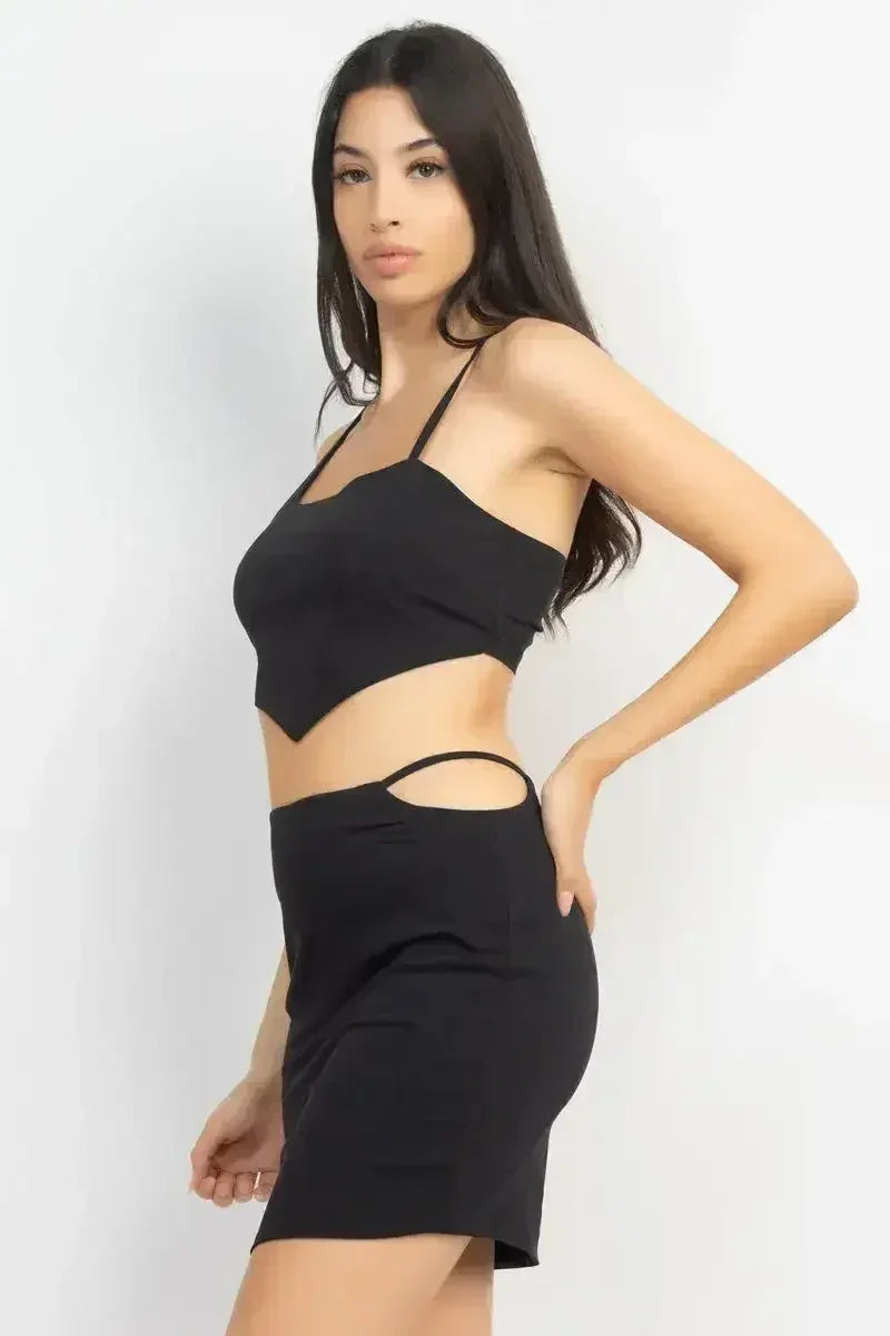 Ensemble haut et jupes asymétriques à dos croisé