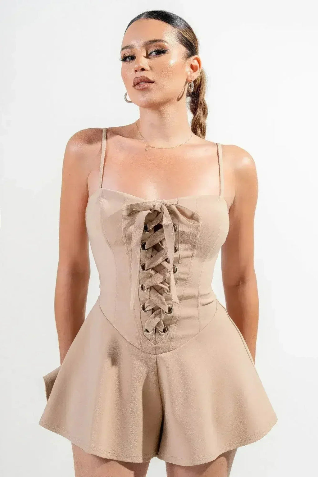 Combinaison tissée extensible