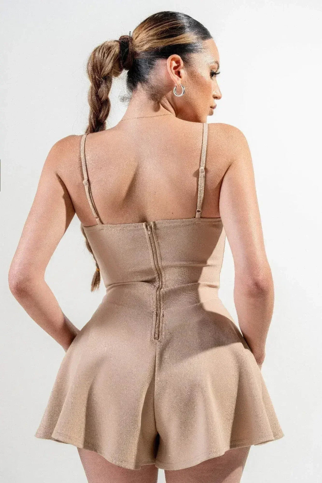 Combinaison tissée extensible