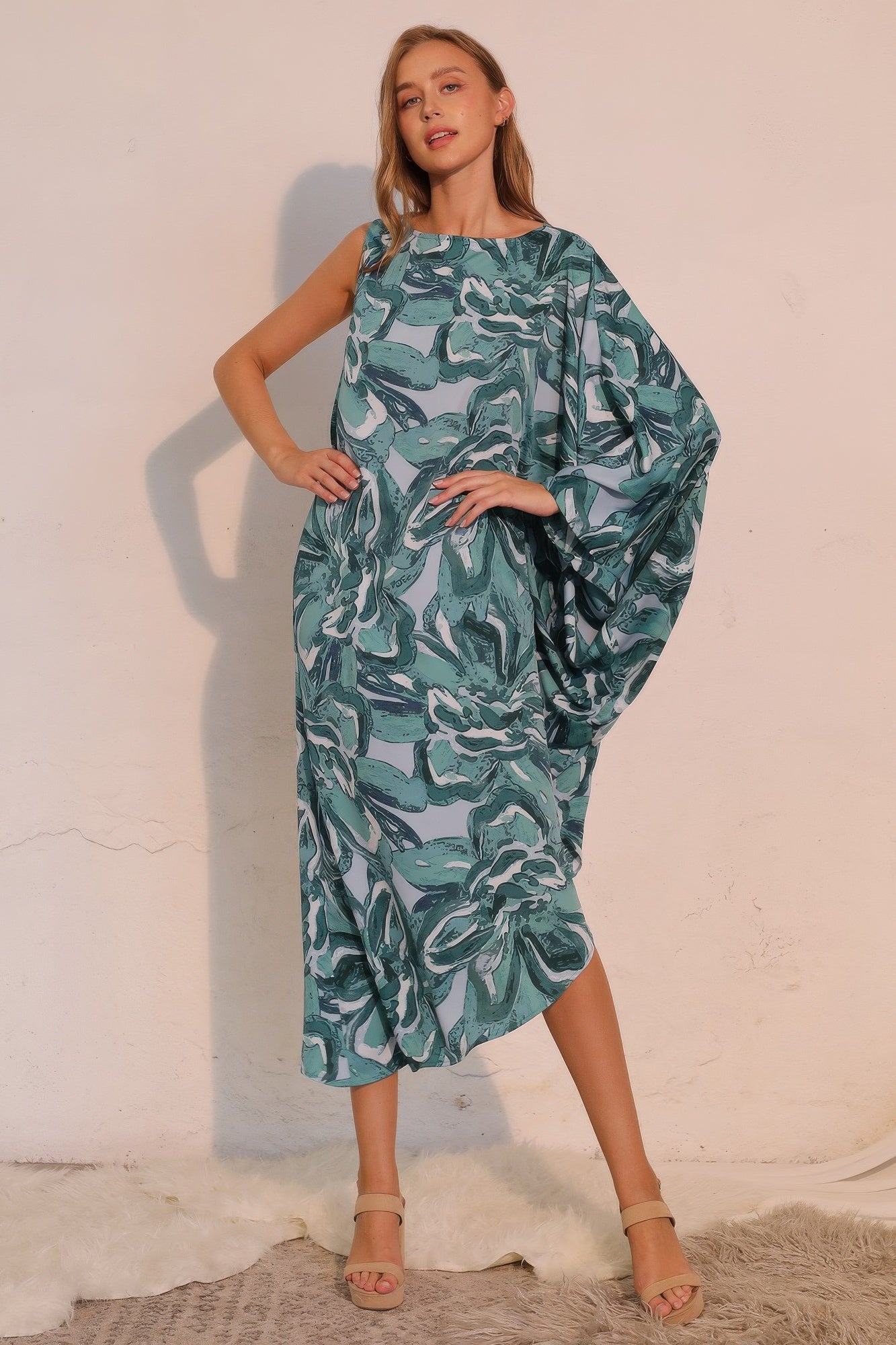 Robe asymétrique Chasing Petals