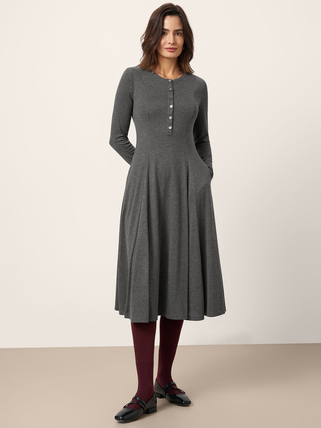 Robe mi-longue en cachemire à panneaux boutonnés BREE