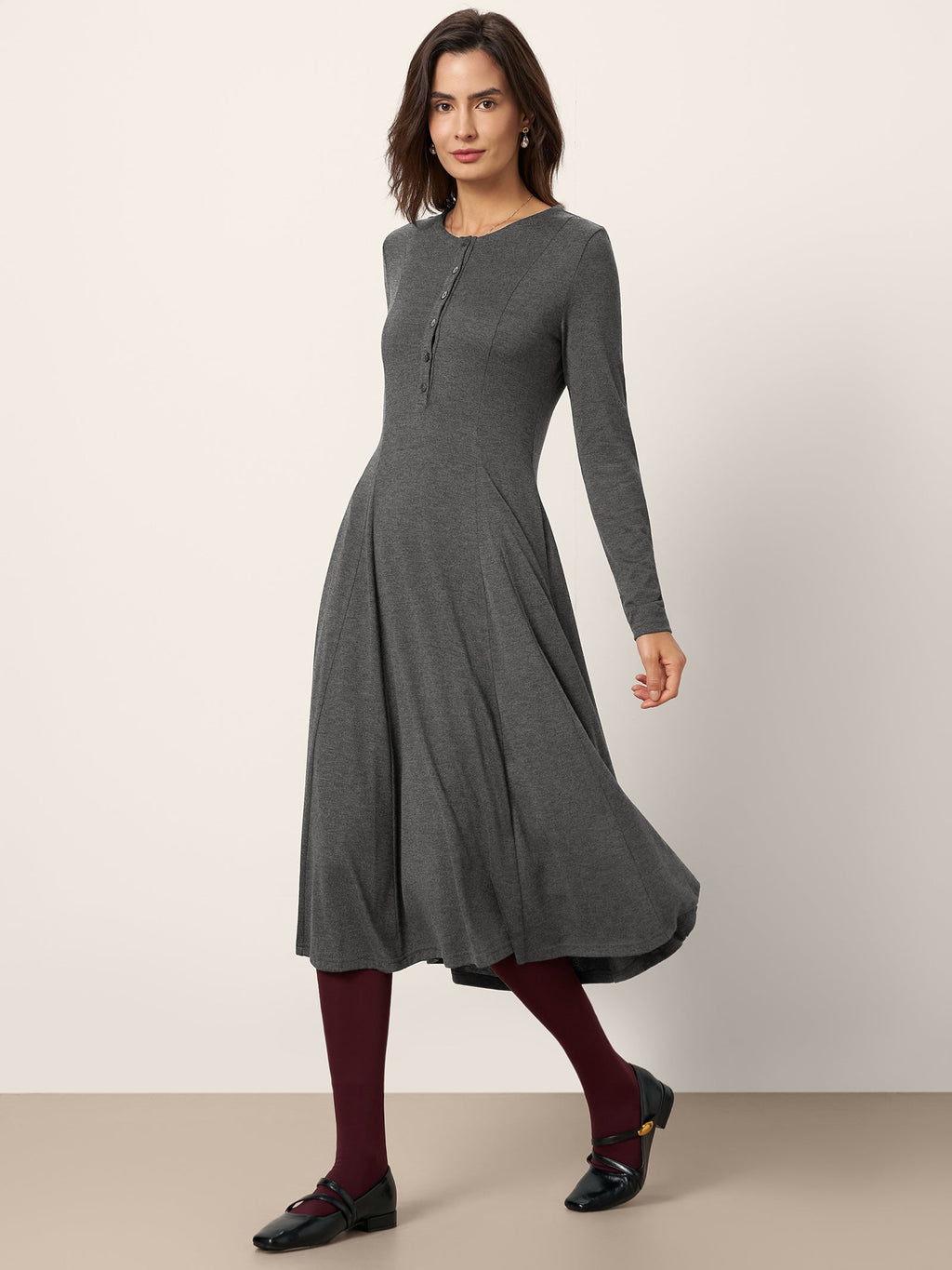 Robe mi-longue en cachemire à panneaux boutonnés BREE