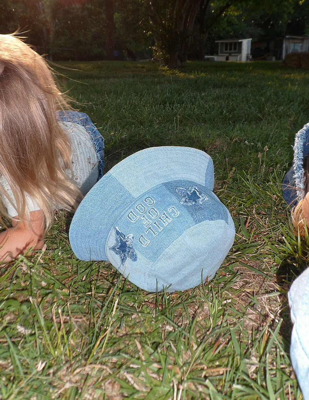 Bob en jean Enfant de Dieu