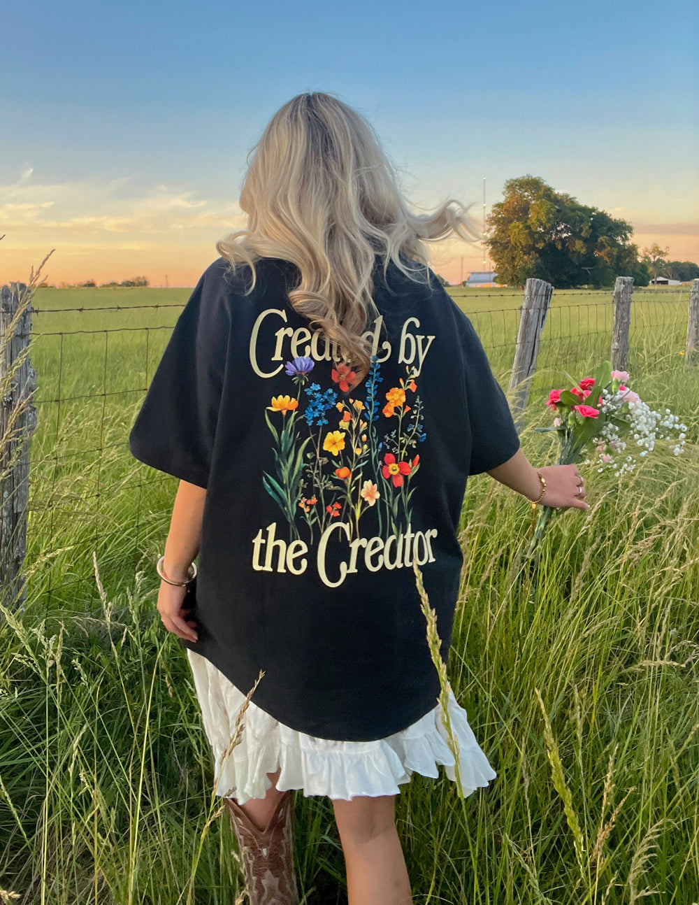 T-shirt unisexe Créé par le Créateur