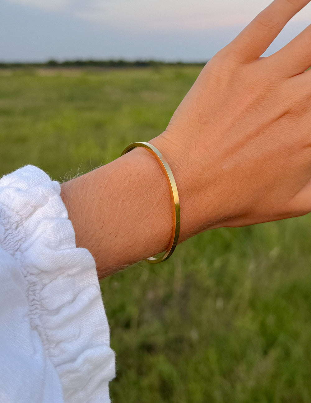 Bracelet manchette croisée