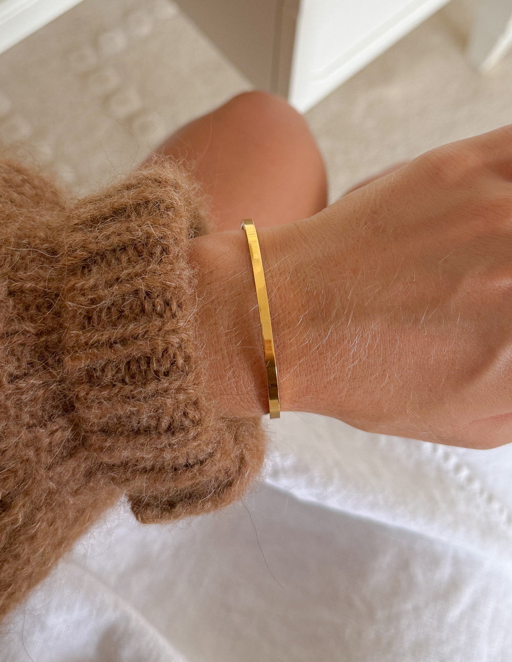 Bracelet manchette croisée