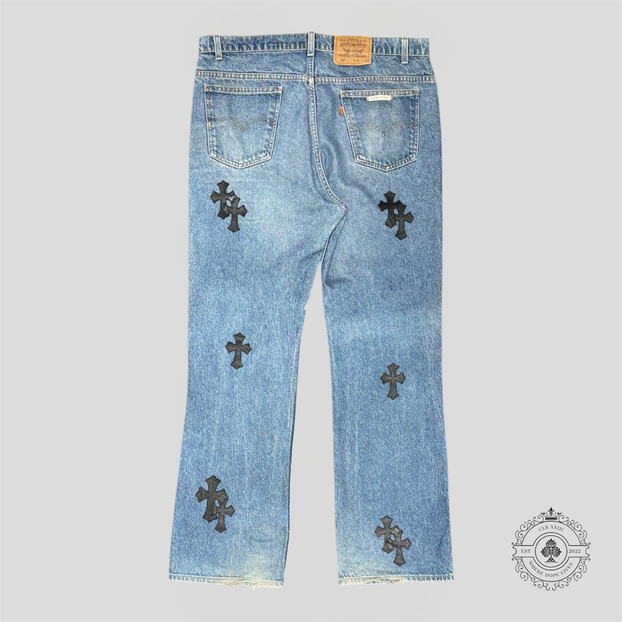 Jean Chrome Hearts à patchs croisés