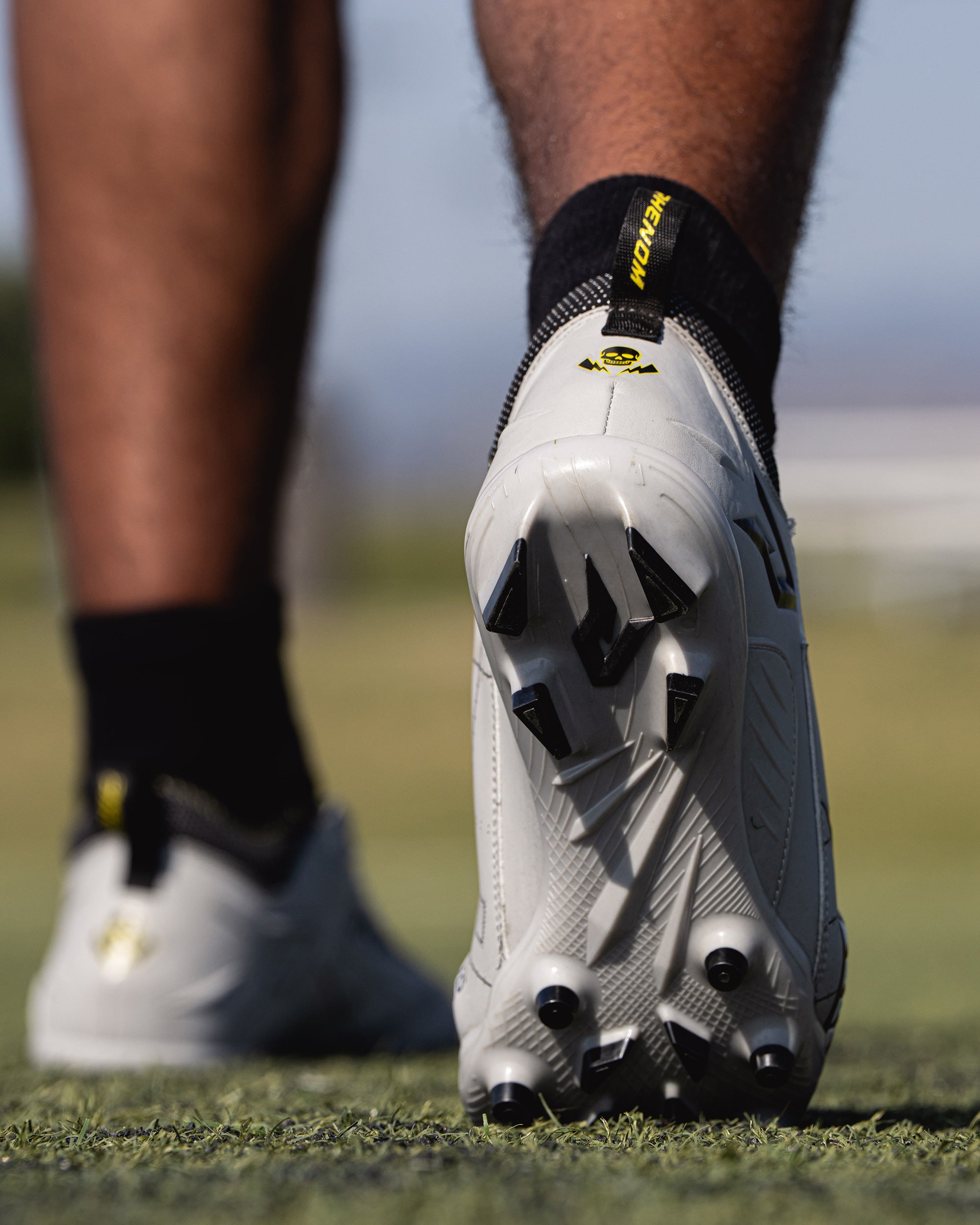 Chaussures de football américain Warhawk Quantum Speed 2.0 par Phenom Elite