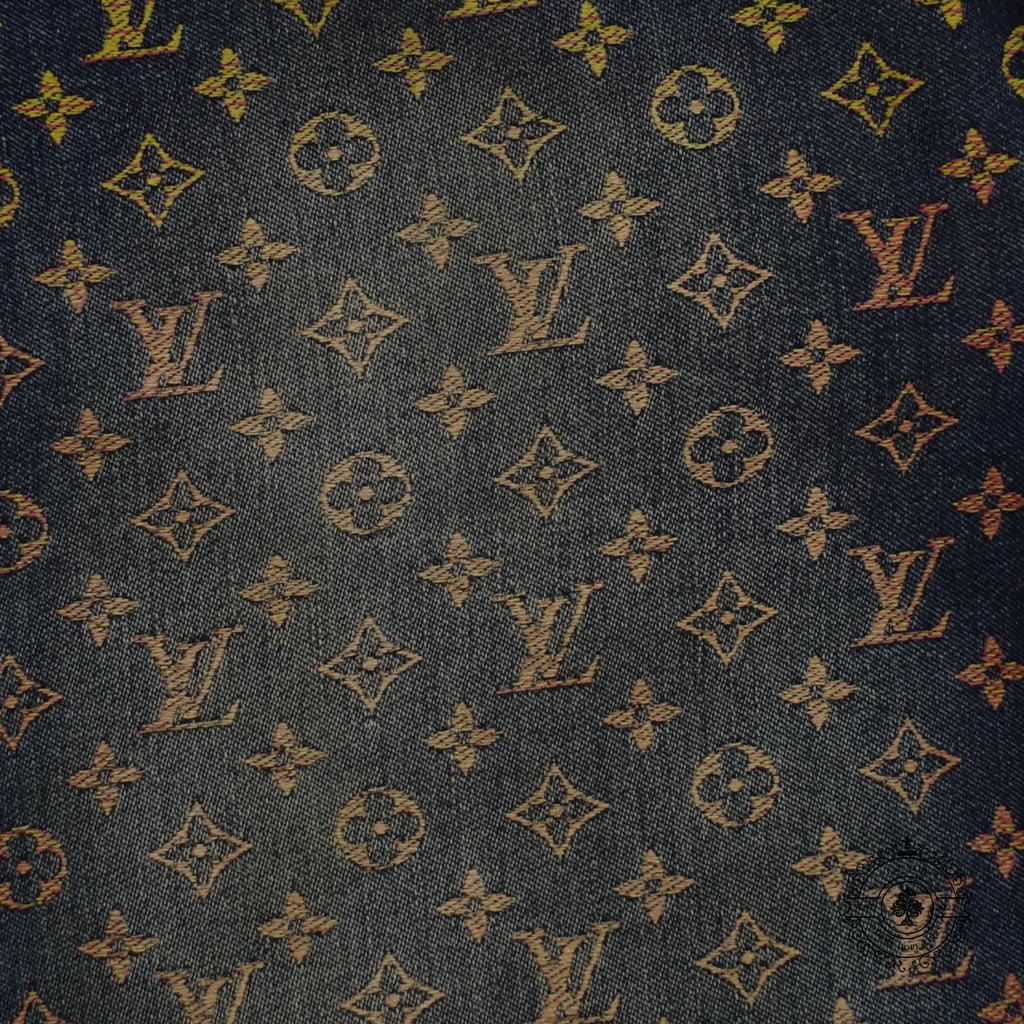 Short en jean Monogram arc-en-ciel Louis Vuitton, délavage foncé