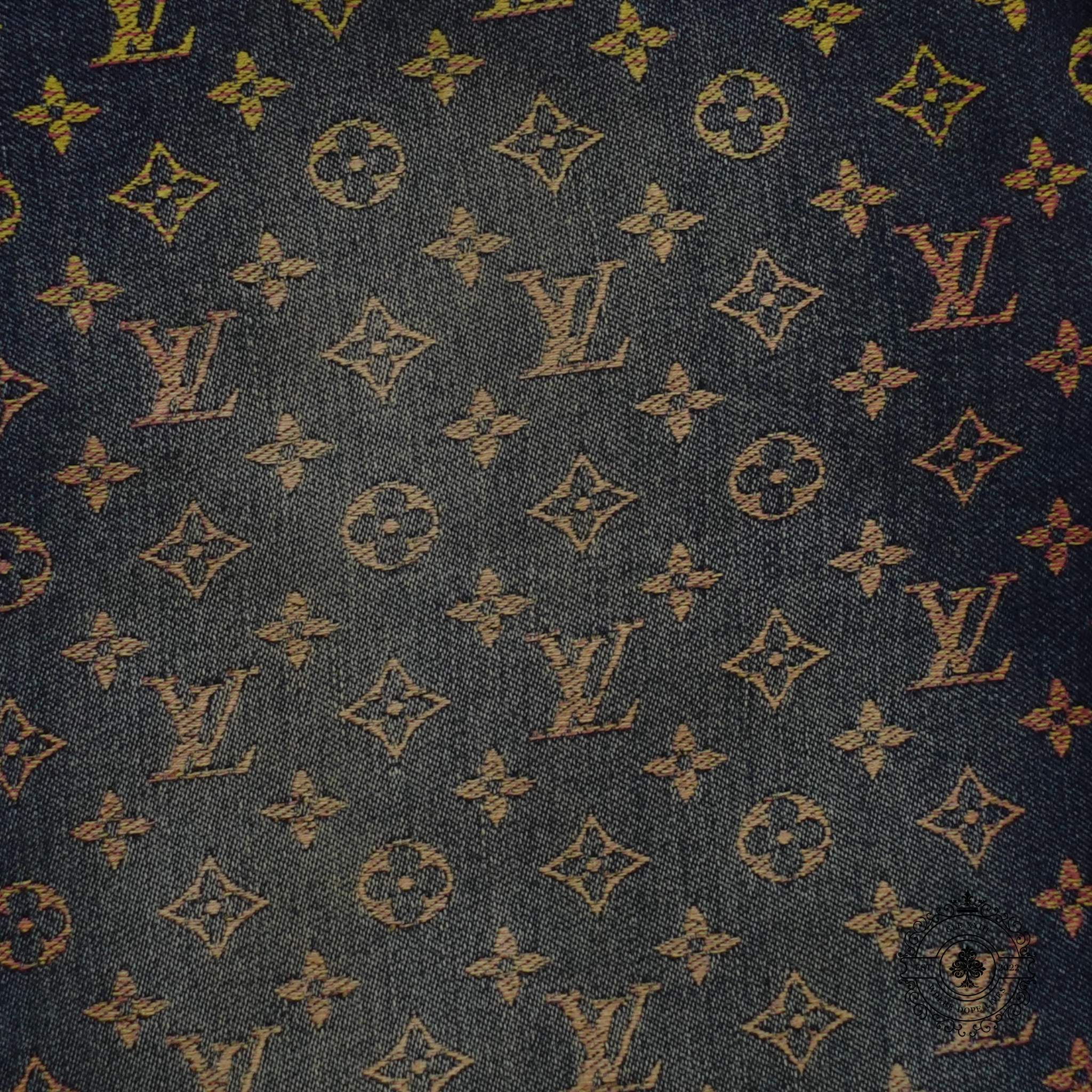 Short en jean Monogram arc-en-ciel Louis Vuitton, délavage foncé