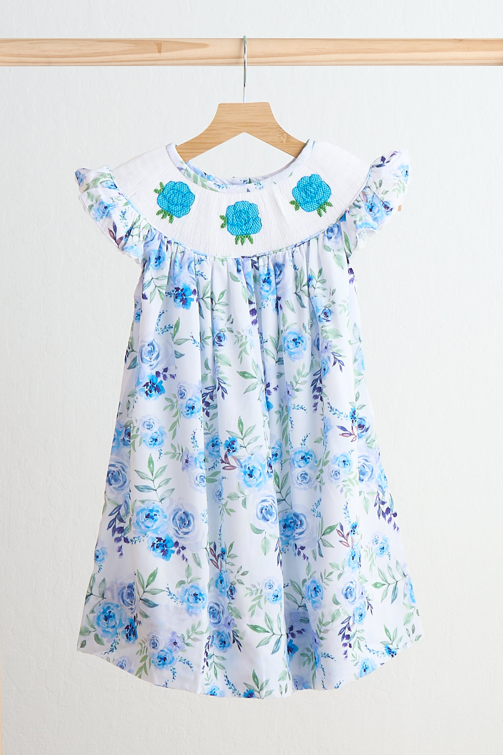Robe à smocks imprimée roses bleues