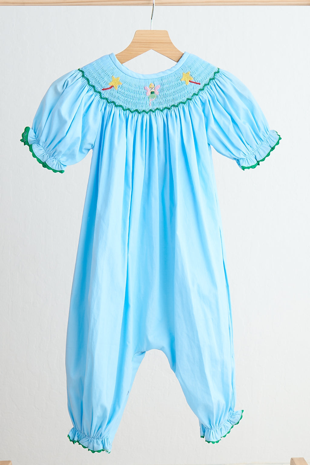 Barboteuse vichy smockée main pour bébé fille "Fée bleue"