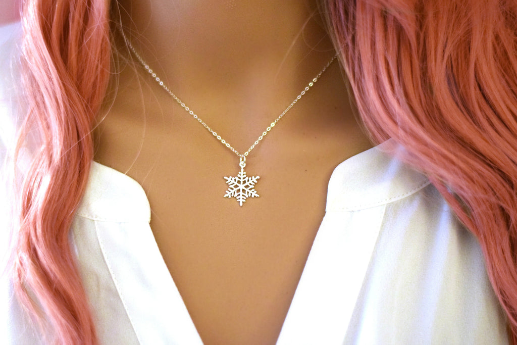 Collier charme flocon de neige en argent sterling