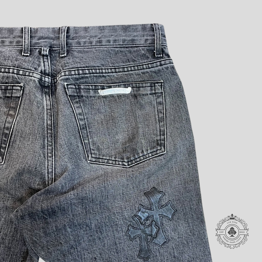 Jean Chrome Hearts Fleur avec patch croix au genou
